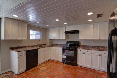 Kitchen 3