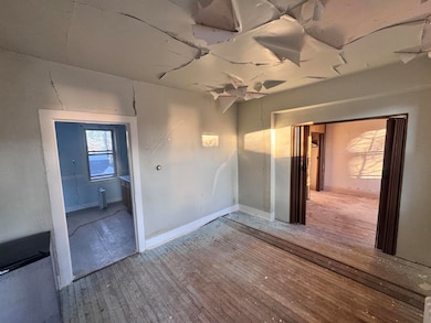 U1 Living Room