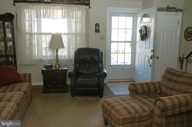 4300 Marple St, Philadelphia, PA 19136 - photo 5