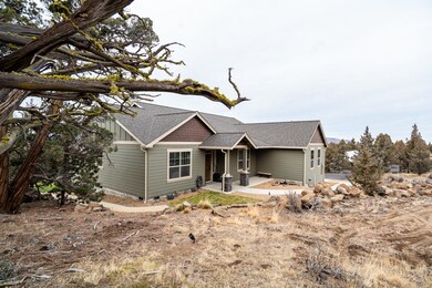 20865 Hereford Ave, Bend, OR 97701 - photo 2