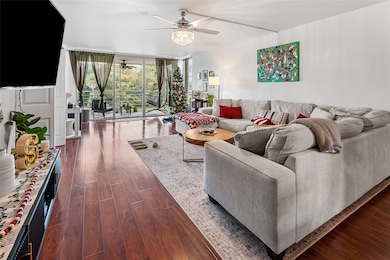 3930 Oaks Clubhouse Dr unit 304, Pompano Beach, FL 33069 - photo 2