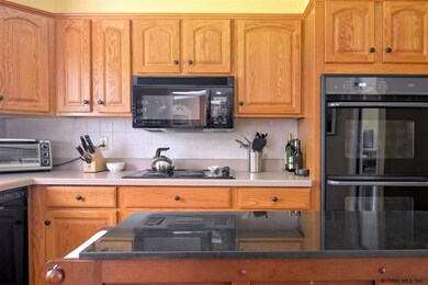 23 Sunset Dr, Delmar, NY 12054 - photo 4