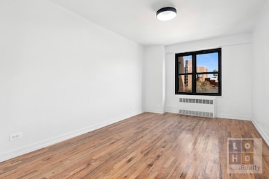 Seward Park Housing unit A307, New York, NY 10002 - photo 7