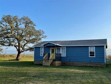 156 Country Oaks St, Brazoria, TX 77422 - photo 2