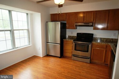 11403 Honeysuckle Ct unit 2, Upper Marlboro, MD 20774 - photo 3