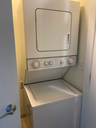 37 Hawthorne Dr unit 406, Bedford, NH 03110 - photo 4