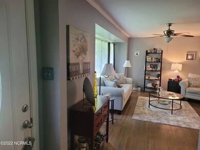 414 Country Club Dr, Jacksonville, NC 28546 - photo 3