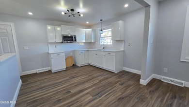 1732 Carrie St, Schenectady, NY 12308 - photo 4