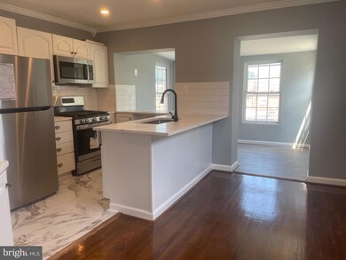 4445 Scotia Rd, Halethorpe, MD 21227 - photo 4