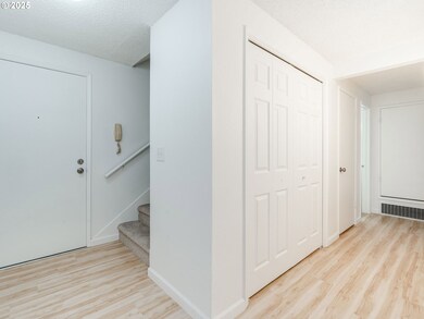 306 NE 85th St unit 1A, Vancouver, WA 98665 - photo 5