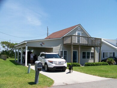 EXTERIOR 4