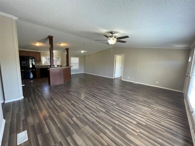 239 Valley Meadows Dr, Springtown, TX 76082 - photo 5