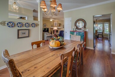 07 Dining Room View 2