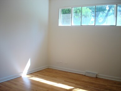 421 N Oak St, Elmhurst, IL 60126 - photo 7