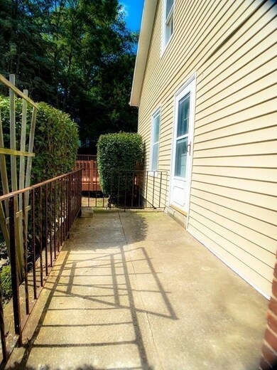 132 Heard St, Worcester, MA 01603 - photo 7