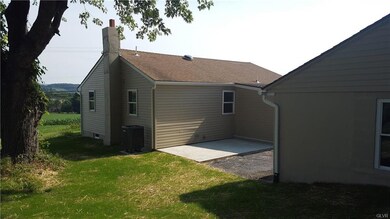 2391 Community Dr, Bath, PA 18014 - photo 6