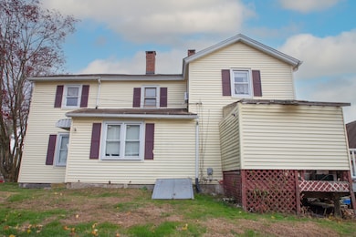 49 Center St, Thomaston, CT 06787 - photo 2