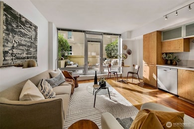 Gallery unit 313, Seattle, WA 98121 - photo 7