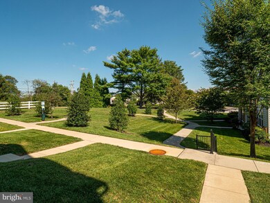 24 Chamberlain Ct, Glen Mills, PA 19342 - photo 3