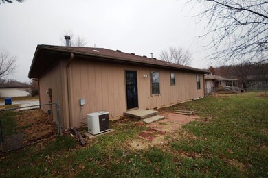1106 N Walleye St (5)