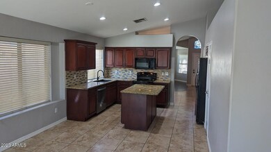 7355 E Laguna Azul Ave, Mesa, AZ 85209 - photo 3
