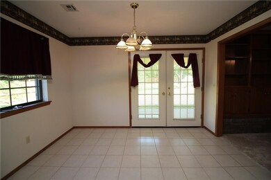 908 NW 9th St, Bentonville, AR 72712 - photo 6