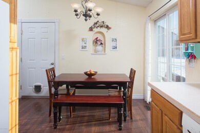 Dining Room_DMD_8604