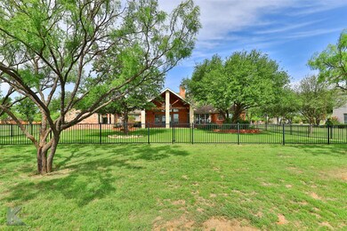 8333 Horseshoe Cir, Abilene, TX 79602 - photo 4