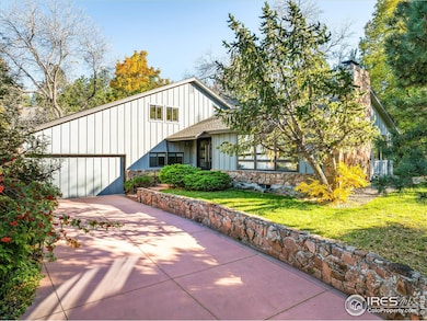 2581 Briarwood Dr, Boulder, CO 80305 - photo 2