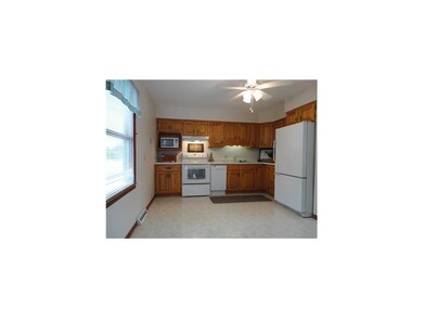 Kitchen. All appliances stay in this nice kitchen 