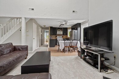 114 Burkhall St unit C, South Weymouth, MA 02190 - photo 3