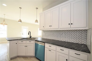 7 Romney Ln, Bella Vista, AR 72715 - photo 7