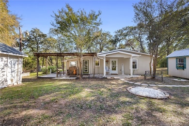 13058 Oak Forest Dr, Bryan, TX 77807 - photo 2