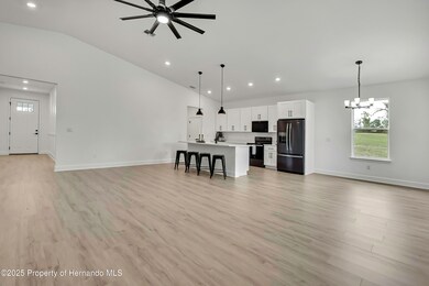 9739 Loretto Dr (4 of 49)