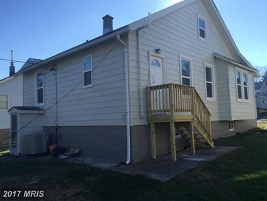 4520 Raspe Ave, Baltimore, MD 21206 - photo 4