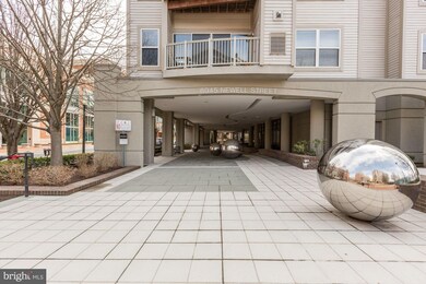 8045 Newell St unit 114, Silver Spring, MD 20910 - photo 5