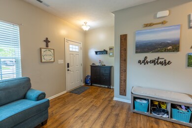 3188 Hemlock St, Whiteland, IN 46184 - photo 6