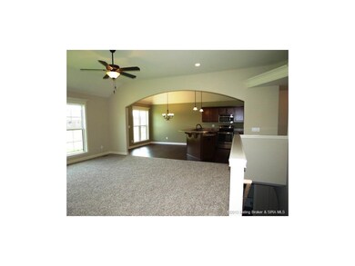 5444 Hawthorne Glen, Charles Town, IN 47111 - photo 4