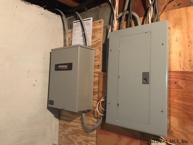 43 Wilkins Ave, Albany, NY 12205 - photo 5