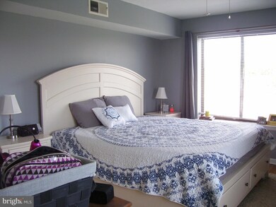 6924 Hilltop Dr unit 156, Brookhaven, PA 19015 - photo 7