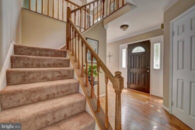 13100 Bramblewood Ln, Herndon, VA 20171 - photo 2