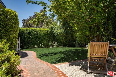 5046 Alhama Dr, Woodland Hills, CA 91364 - photo 6