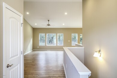Foyer STG052-T1600-2
