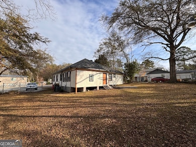 3778 Log Cabin Dr, Macon, GA 31204 - photo 2