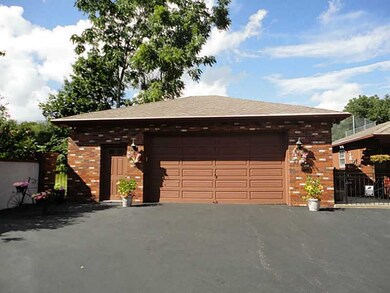 237 Whitford Ave, Providence, RI 02908 - photo 4