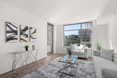 Aria unit 609, San Diego, CA 92101 - photo 2