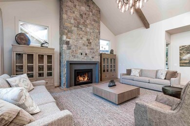 56719 Dancing Rock Loop unit 84, Bend, OR 97707 - photo 5