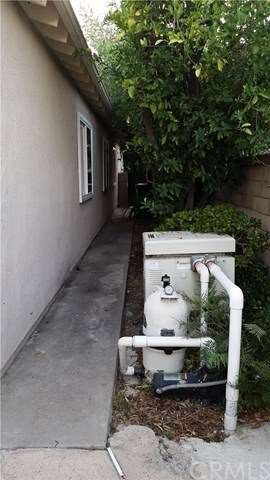 SIDEYARD 2