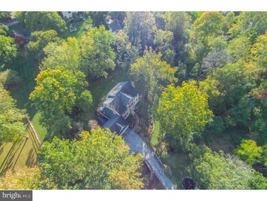 162 Ladderback Ln, Devon, PA 19333 - photo 2