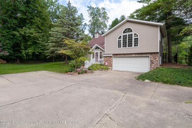 930_Harrison_Court_PECK-1